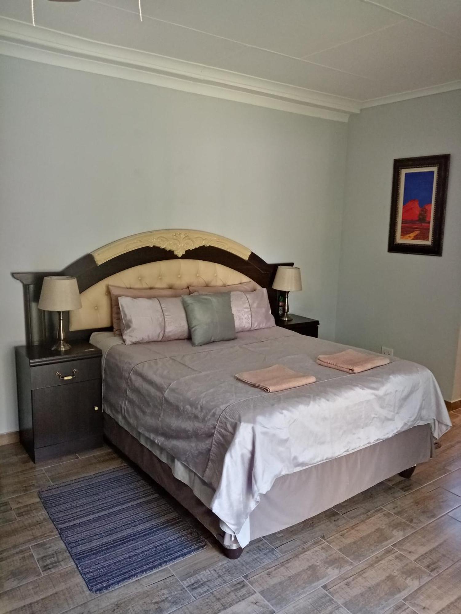 De La Rose Guesthouse Lephalale Esterno foto