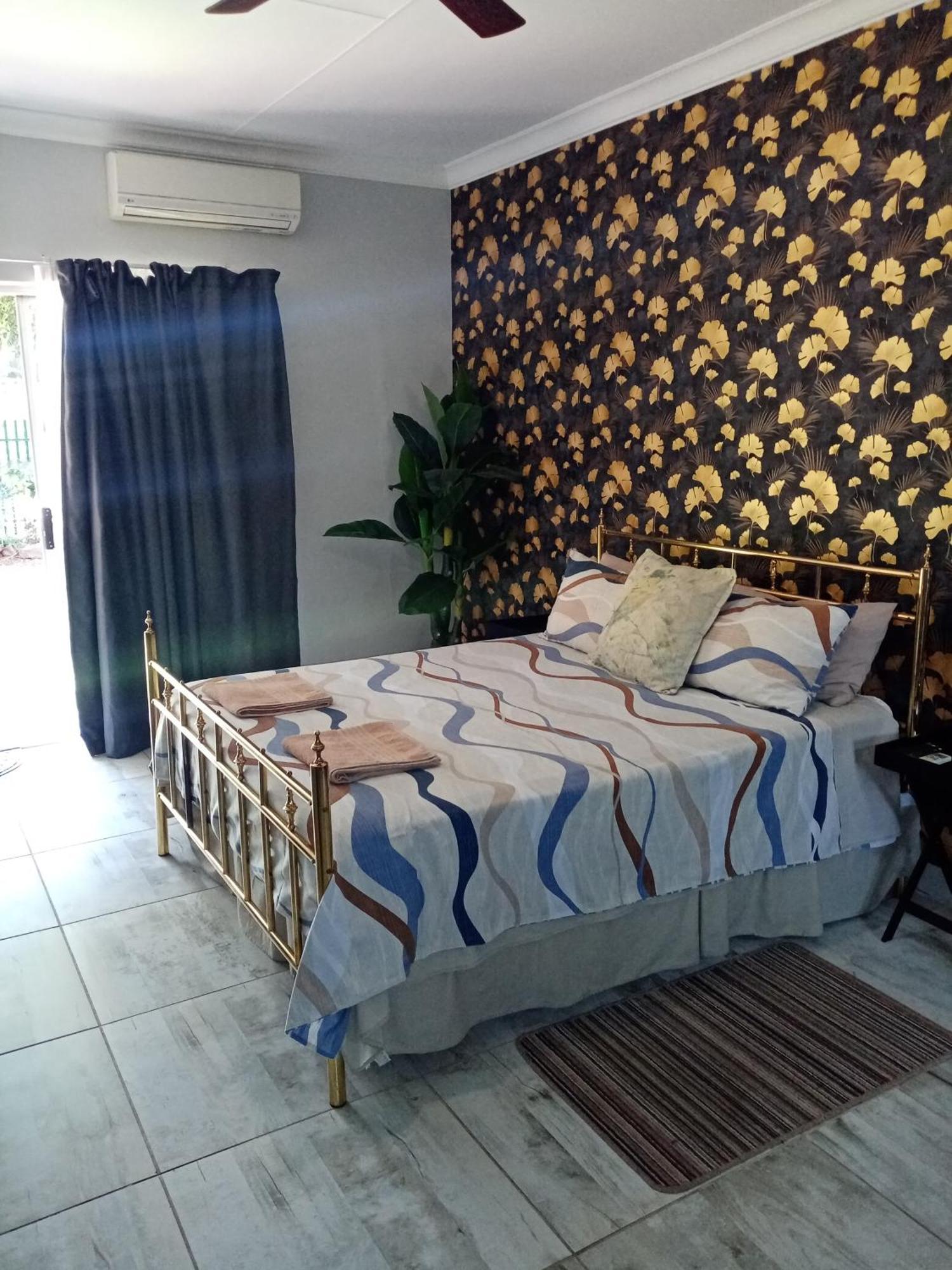 De La Rose Guesthouse Lephalale Esterno foto